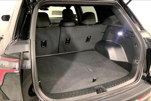 Mosaic Black Metallic 2026 Chevrolet Equinox LT