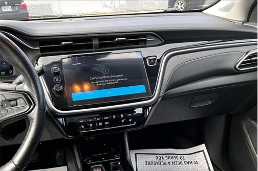 2023 Chevrolet Bolt EUV LT