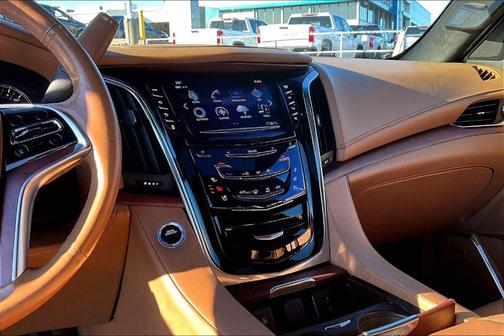 2017 Cadillac Escalade ESV Platinum
