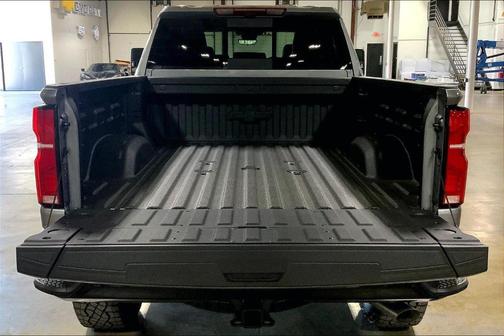 Sterling Gray Metallic 2026 Chevrolet Silverado 2500 ZR2