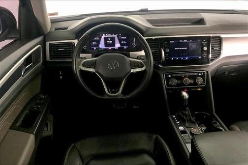 2023 Volkswagen Atlas 3.6L SEL Premium R-Line