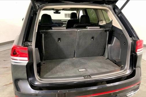 2023 Volkswagen Atlas 3.6L SEL Premium R-Line