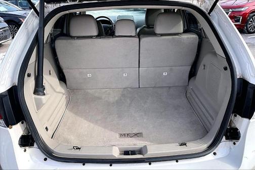 2012 Lincoln MKX Base