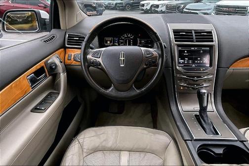 2013 Lincoln MKX Base