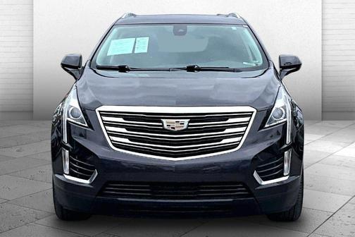 Dark Granite Metallic 2017 Cadillac XT5 Luxury