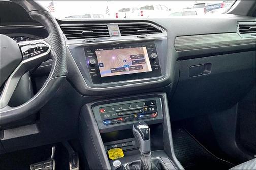 2022 Volkswagen Tiguan 2.0T SEL R-Line