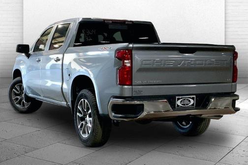 Sterling Gray Metallic 2026 Chevrolet Silverado 1500 LT