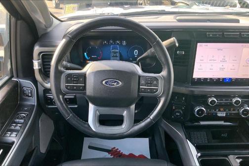 2023 Ford F-350 Lariat Super Duty