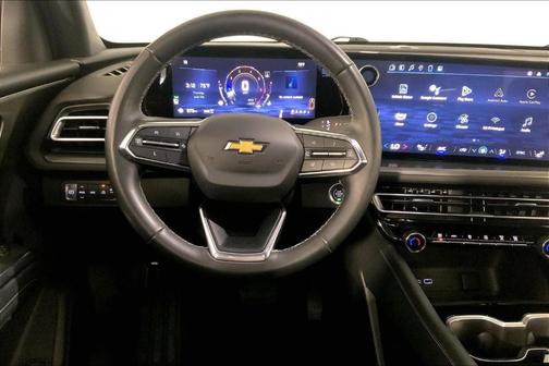 Sterling Gray Metallic 2024 Chevrolet Traverse LT