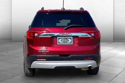 Crimson Red Tintcoat 2018 GMC Acadia SLE-2