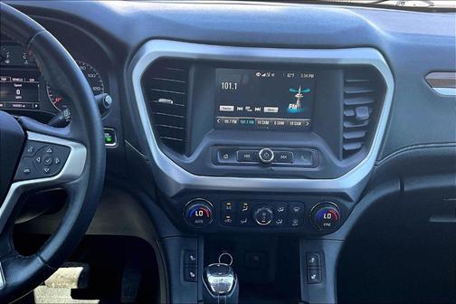 Crimson Red Tintcoat 2018 GMC Acadia SLE-2