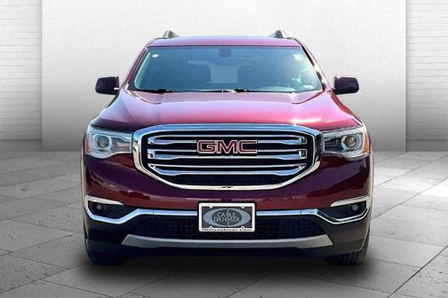 Crimson Red Tintcoat 2018 GMC Acadia SLE-2