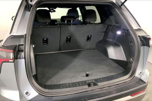 Sterling Gray Metallic 2026 Chevrolet Equinox LT