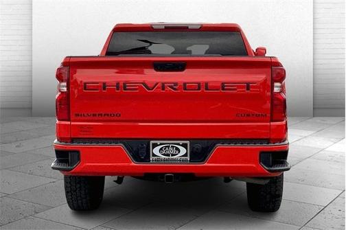 2023 Chevrolet Silverado 1500 Custom
