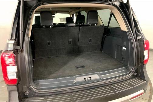 Dark Matter Gray Metallic 2024 Ford Expedition Max XLT