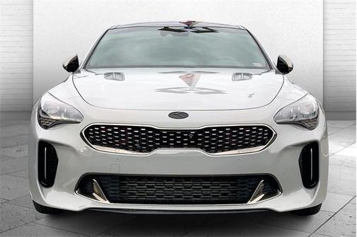 2019 Kia Stinger GT2