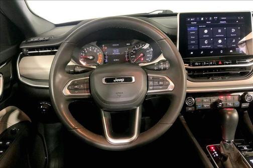 Silver Zynith 2025 Jeep Compass Limited