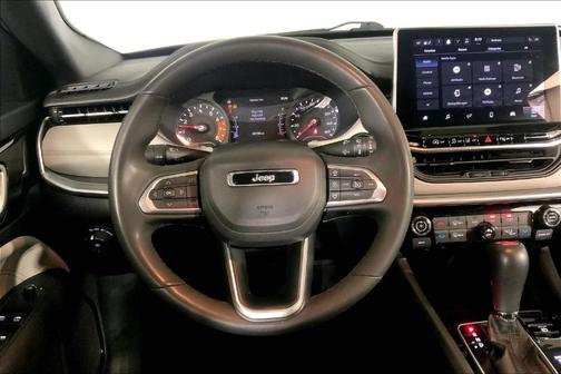 Silver Zynith 2025 Jeep Compass Limited