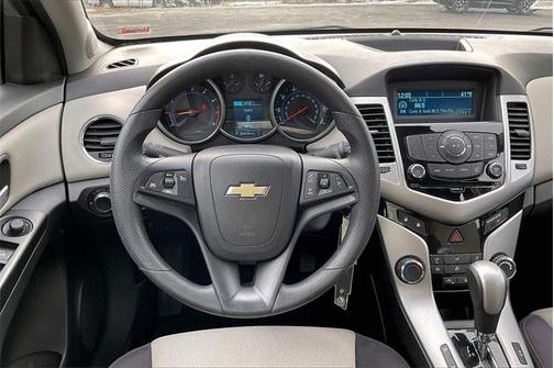 2013 Chevrolet Cruze LS