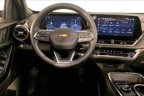 Mosaic Black Metallic 2026 Chevrolet Equinox LT