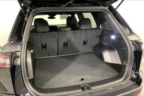 Mosaic Black Metallic 2026 Chevrolet Equinox LT