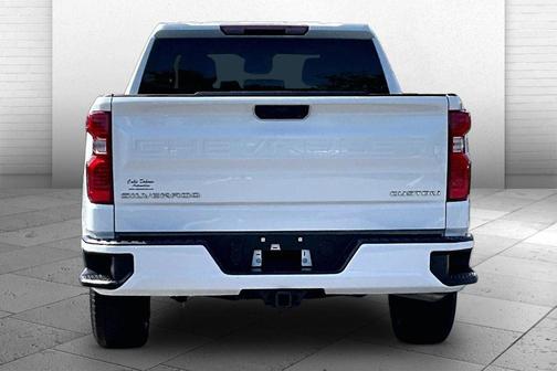 Summit White 2025 Chevrolet Silverado 1500 Custom
