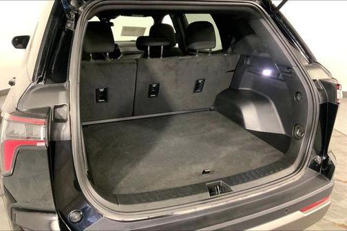 Mosaic Black Metallic 2025 Chevrolet Equinox LT