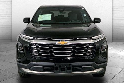 Mosaic Black Metallic 2025 Chevrolet Equinox LT
