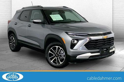 Sterling Gray Metallic 2025 Chevrolet Trailblazer LT