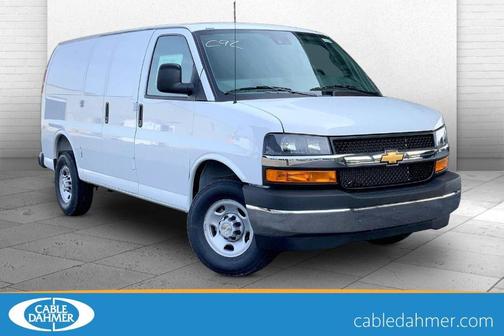 Summit White 2026 Chevrolet Express 2500 Work Van