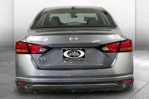 Gun Metallic 2025 Nissan Altima SV