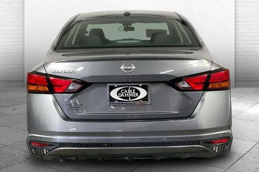 Gun Metallic 2025 Nissan Altima SV