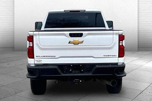 2025 Chevrolet Silverado 2500 Custom