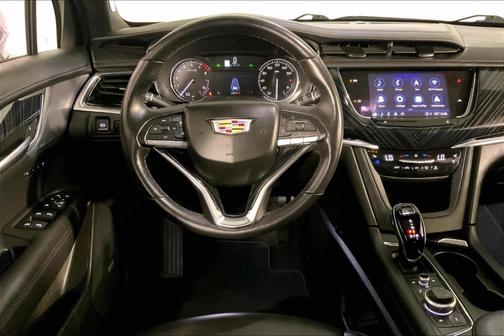 2025 Cadillac XT6 Premium Luxury FWD