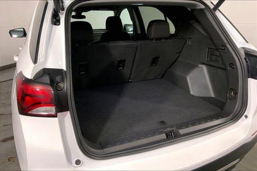Summit White 2024 Chevrolet Equinox LT