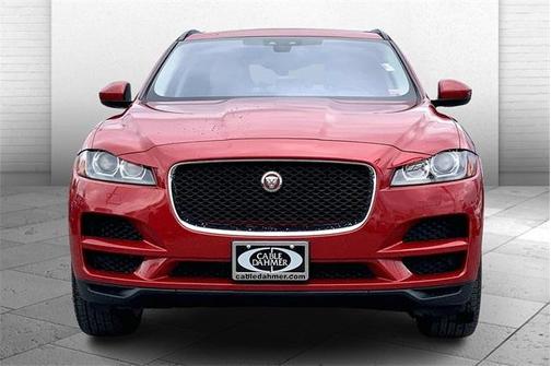 2018 Jaguar F-PACE 25t Premium