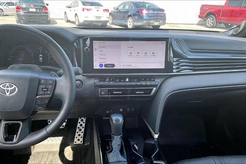 Wind Chill Pearl 2025 Toyota Camry XSE