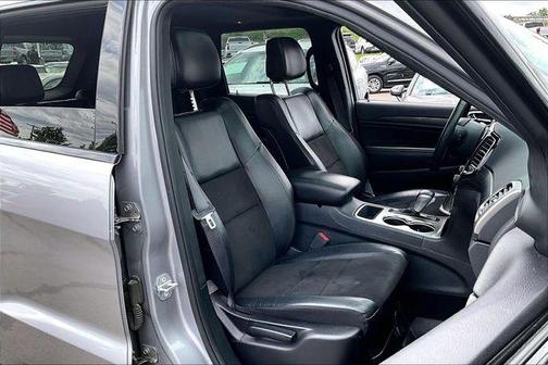 Billet Silver Metallic Clearcoat 2019 Jeep Grand Cherokee Altitude