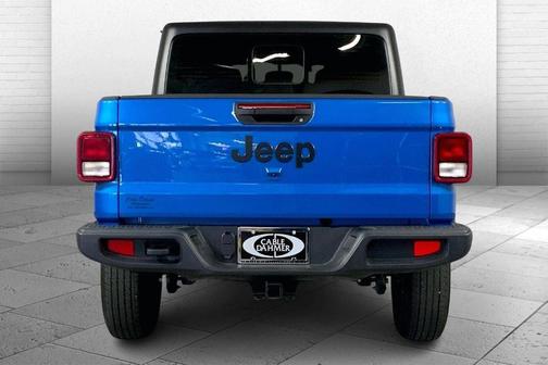 Hydro Blue Pearlcoat 2023 Jeep Gladiator Sport