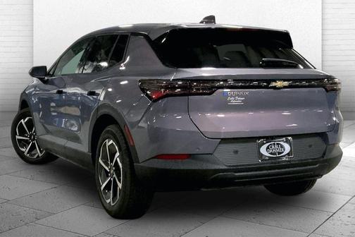 2026 Chevrolet Equinox EV LT 1