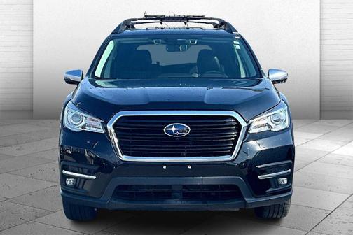 Crystal Black Silica 2022 Subaru Ascent Touring 7-Passenger