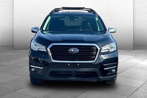 Crystal Black Silica 2022 Subaru Ascent Touring 7-Passenger