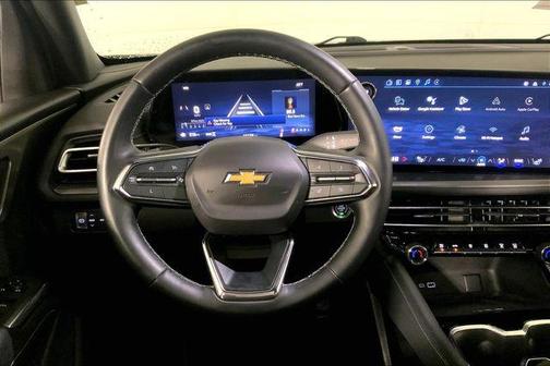 Sterling Gray Metallic 2024 Chevrolet Traverse LT
