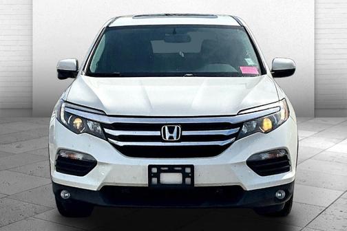 White Diamond Pearl 2018 Honda Pilot EX-L