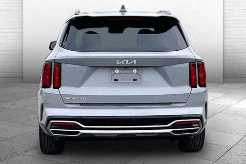 Wolf Gray 2023 Kia Sorento SX
