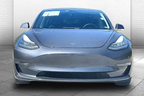Midnight Silver Metallic 2018 Tesla Model 3 Long Range