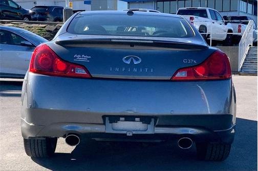 2013 INFINITI G37x Base