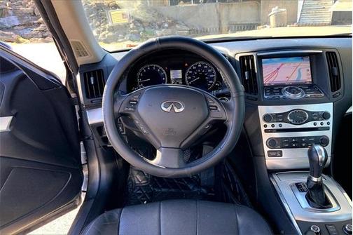 2013 INFINITI G37x Base