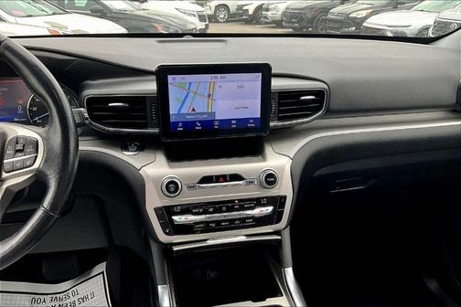 Agate Black Metallic 2021 Ford Explorer XLT