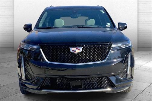 2022 Cadillac XT6 Sport AWD